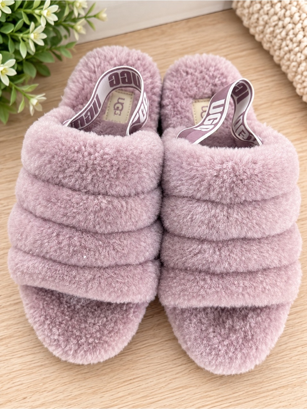 UGG Women’s Dusty Pink Sheepskin Fluff Slide Slipper